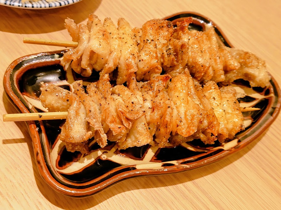 本格焼鳥 新宿とら屋 店内